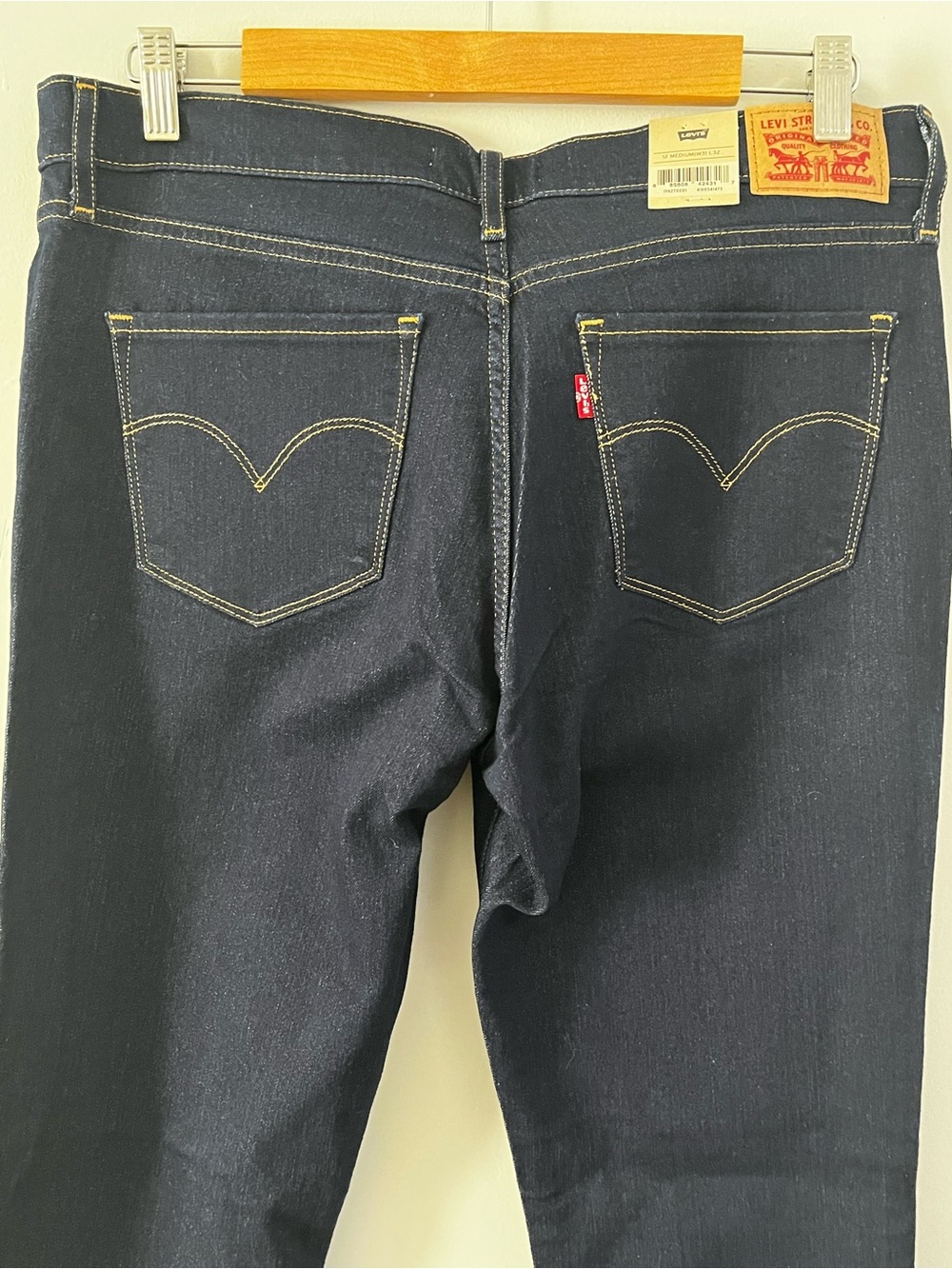 *2 PAIRS* Levi's Dark Wash "312 Shaping Slim" Mid-Rise Jeans - Picture 6 of 7